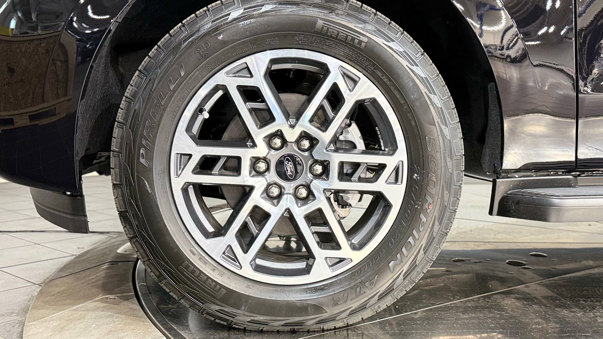 New 2026 Ford Expedition Active AWD/4WD image 28