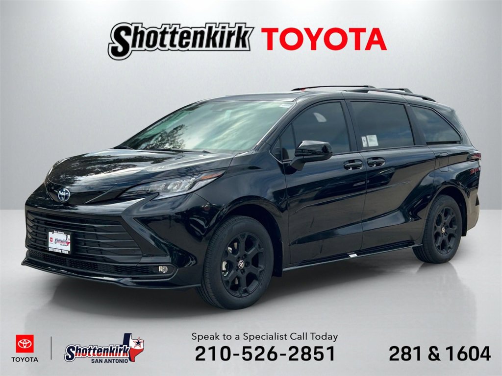New 2025 Toyota Sienna XLE Woodland Edition