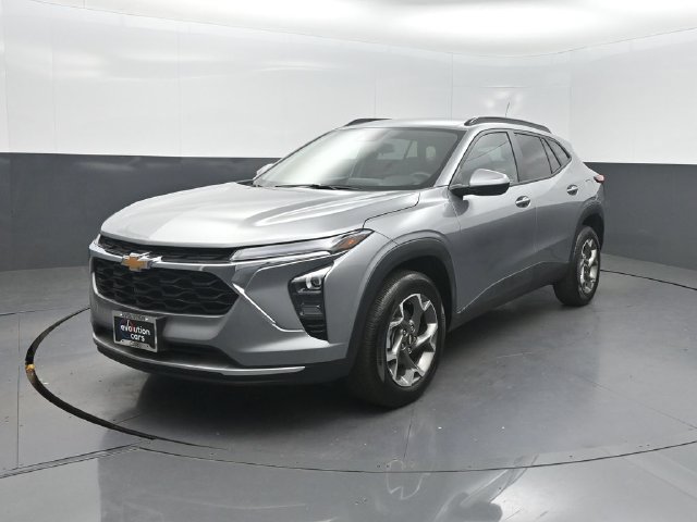 Used 2026 Chevrolet Trax LT