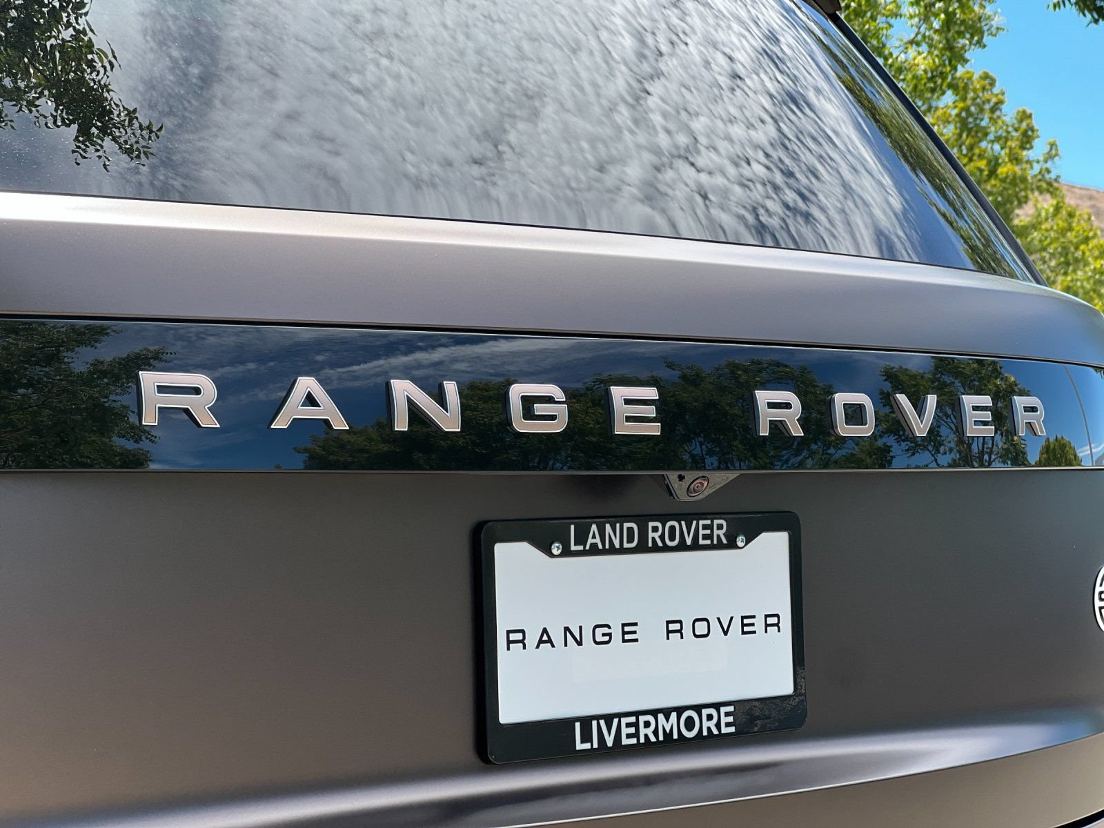 New 2026 Land Rover Range Rover SV AWD/4WD image 27