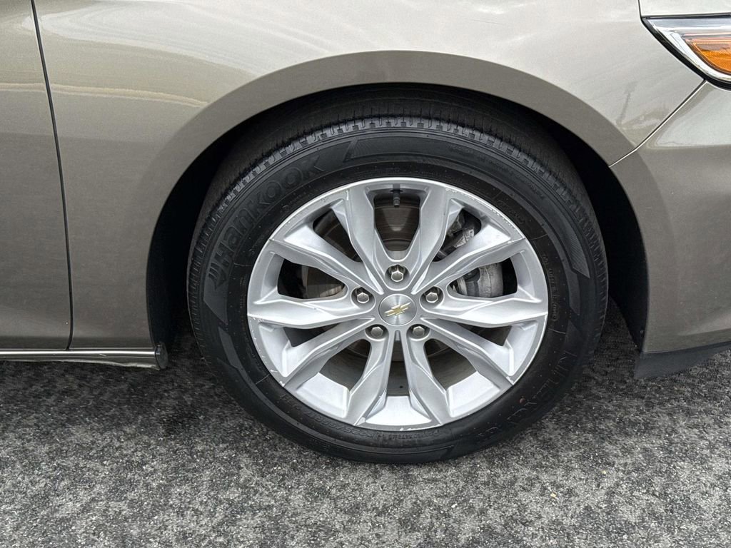 Used 2020 Chevrolet Malibu LT image 14