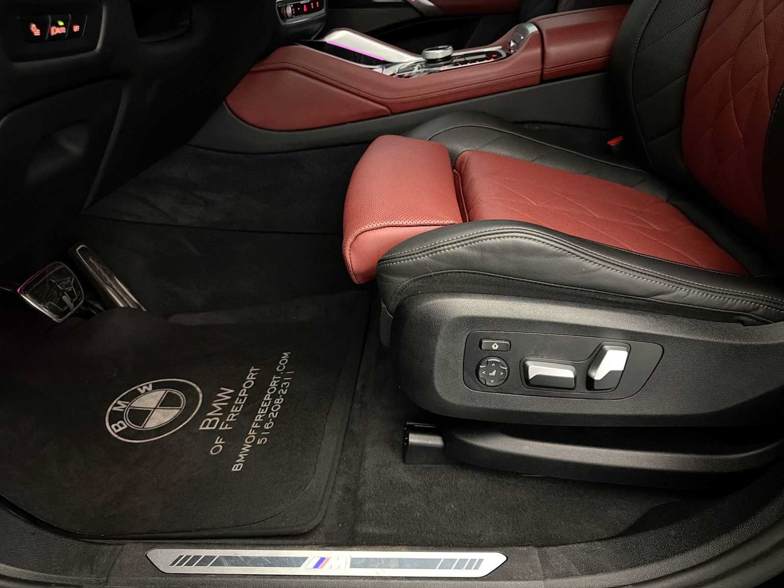 Used 2025 BMW X6 xDrive40i w/ Executive Package AWD/4WD image 10