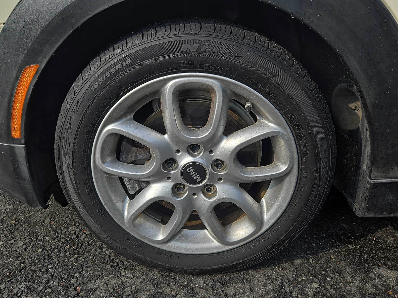 Used 2015 MINI Cooper S FWD image 8