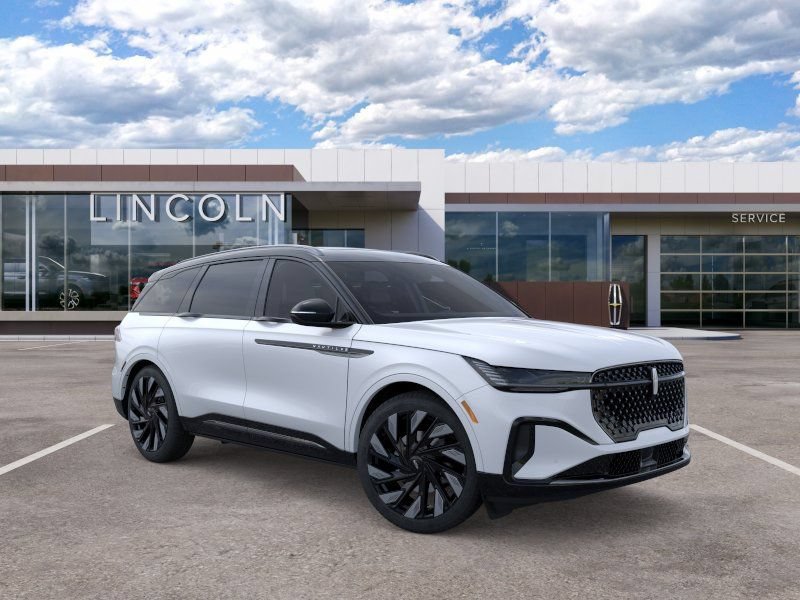 New 2026 Lincoln Nautilus Reserve w/ Jet Appearance Package AWD/4WD image 7