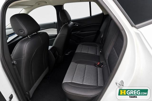 Used 2026 Chevrolet Trax LT FWD image 13