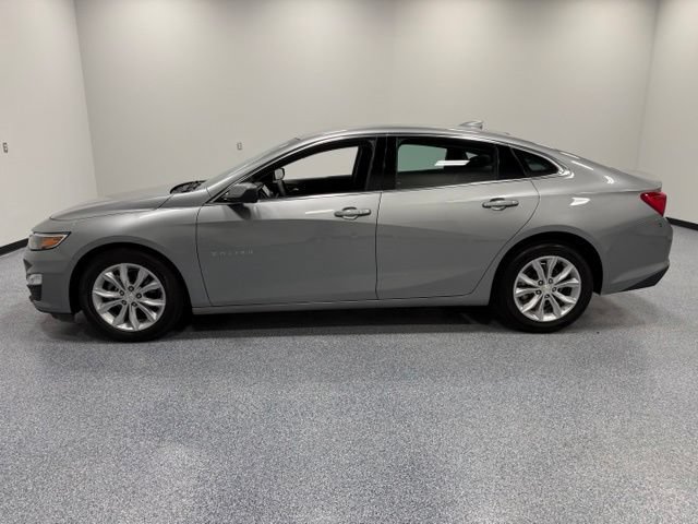 Used 2025 Chevrolet Malibu LT FWD image 6