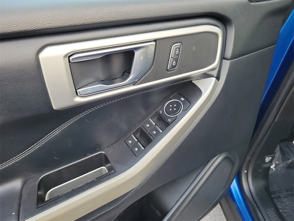 Used 2020 Ford Explorer XLT w/ Equipment Group 202A image 16