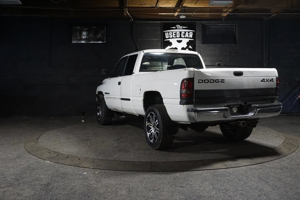 Used 2000 Dodge Ram 1500 Truck 4x4 Club Cab image 4
