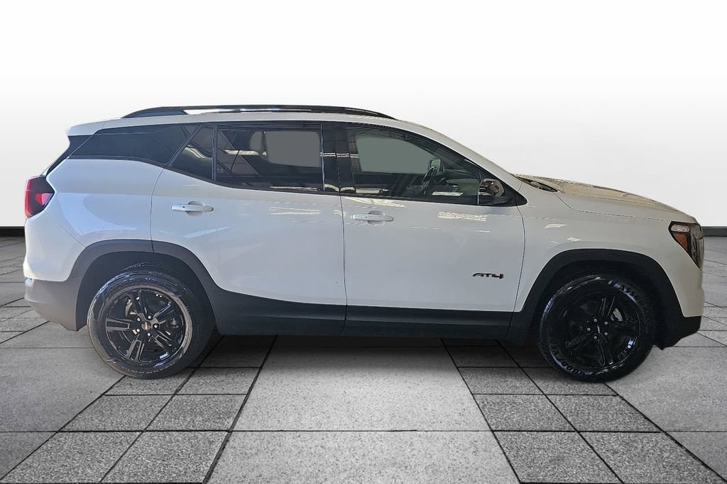 Used 2022 GMC Terrain AT4 w/ Tech Package AWD/4WD image 4
