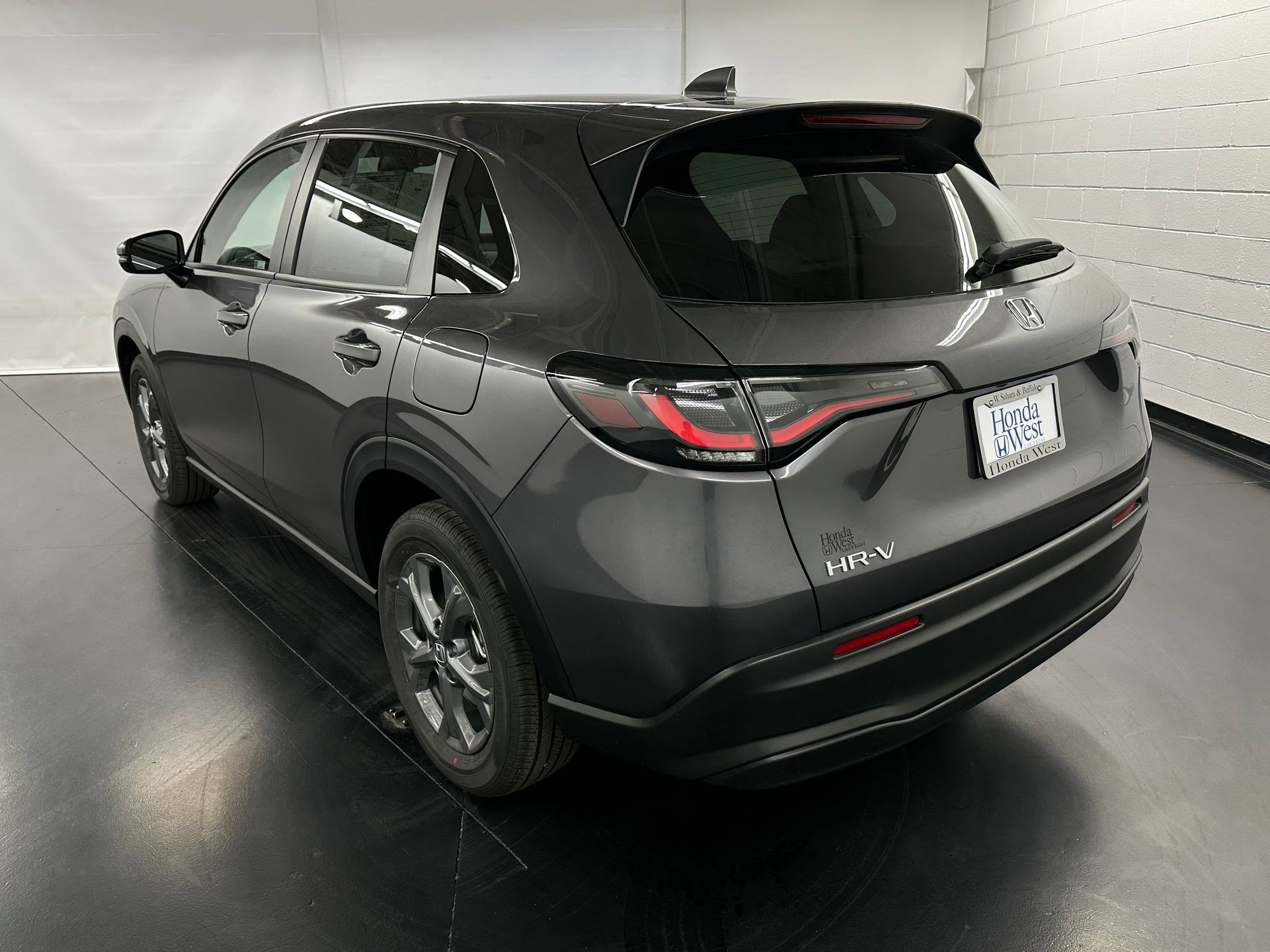 New 2026 Honda HR-V LX image 3