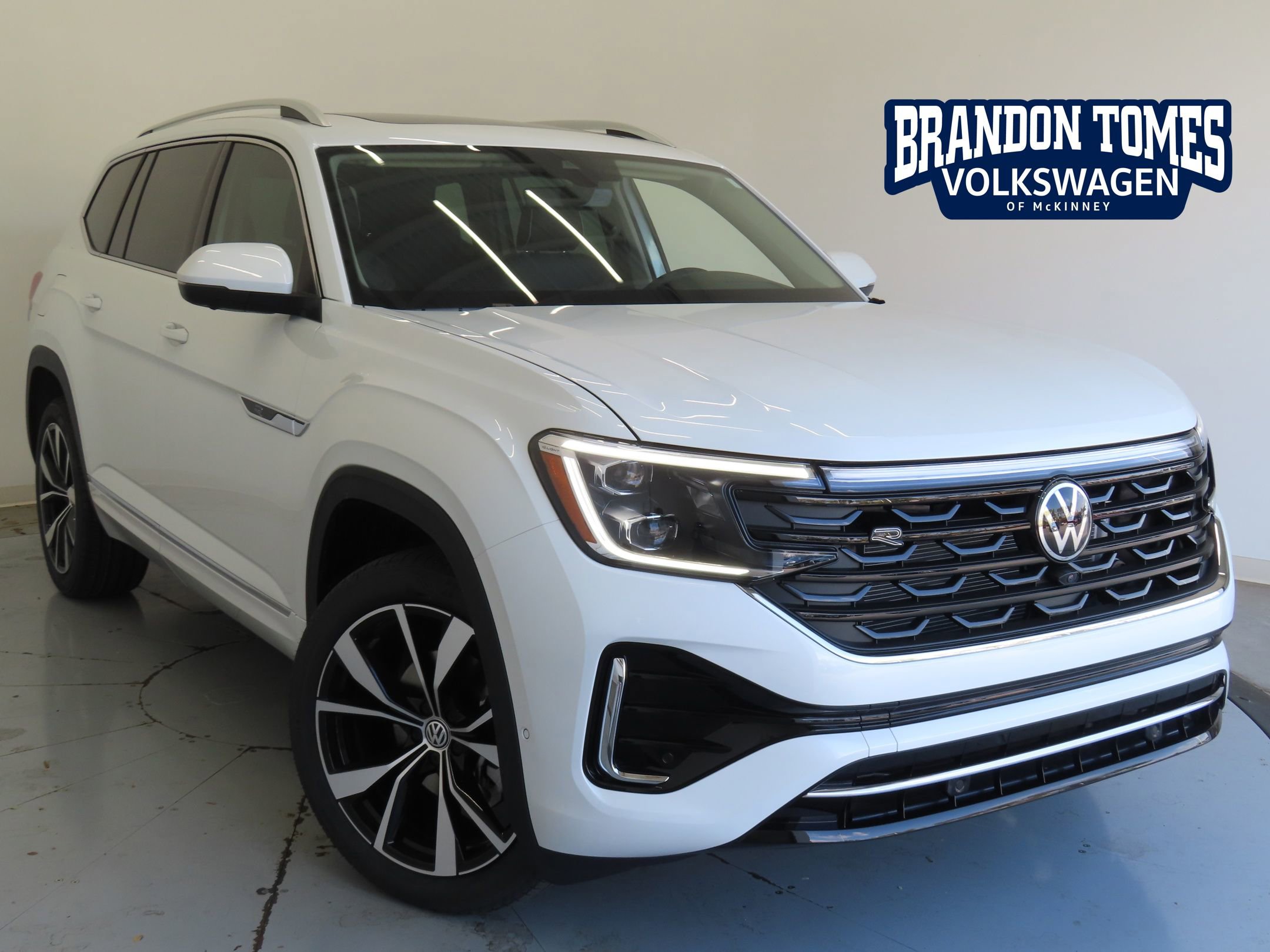 New 2026 Volkswagen Atlas SEL Premium R-Line