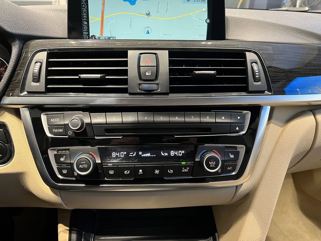 Used 2016 BMW 428i xDrive Convertible image 25