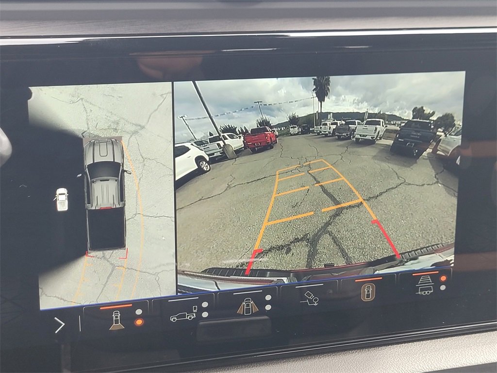 New 2026 GMC Sierra 2500 AT4 w/ AT4 Premium Plus Package image 13