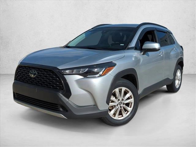 Used 2022 Toyota Corolla Cross LE FWD image 1