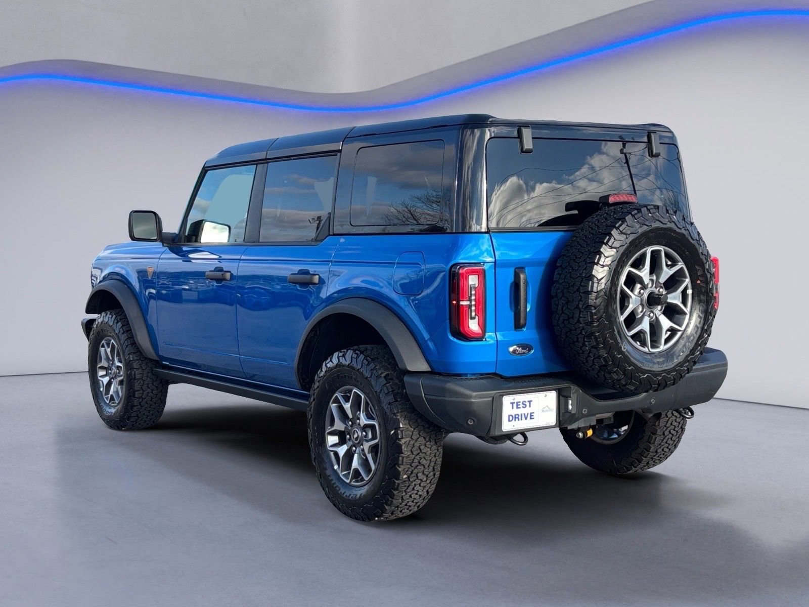 Used 2025 Ford Bronco Badlands AWD/4WD video 2