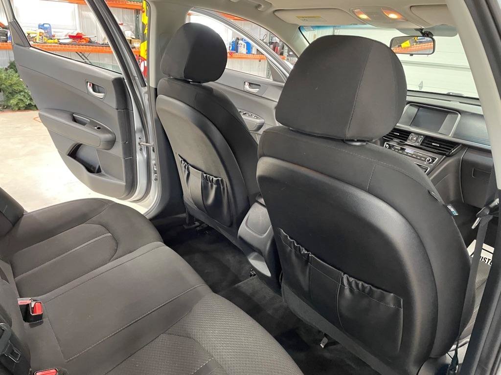 Used 2018 Kia Optima LX FWD image 16