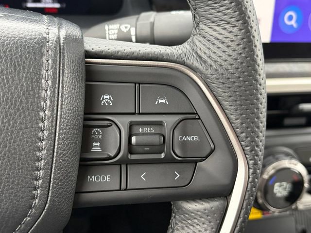 Used 2024 Toyota Tacoma Limited w/ Limited Package (LT) image 8