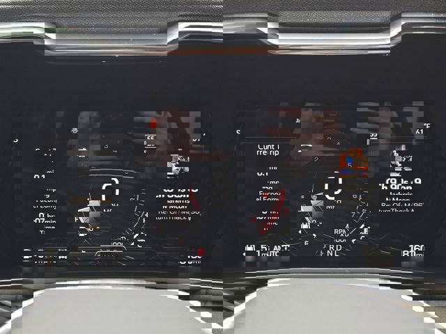 Used 2025 GMC Canyon Denali image 16