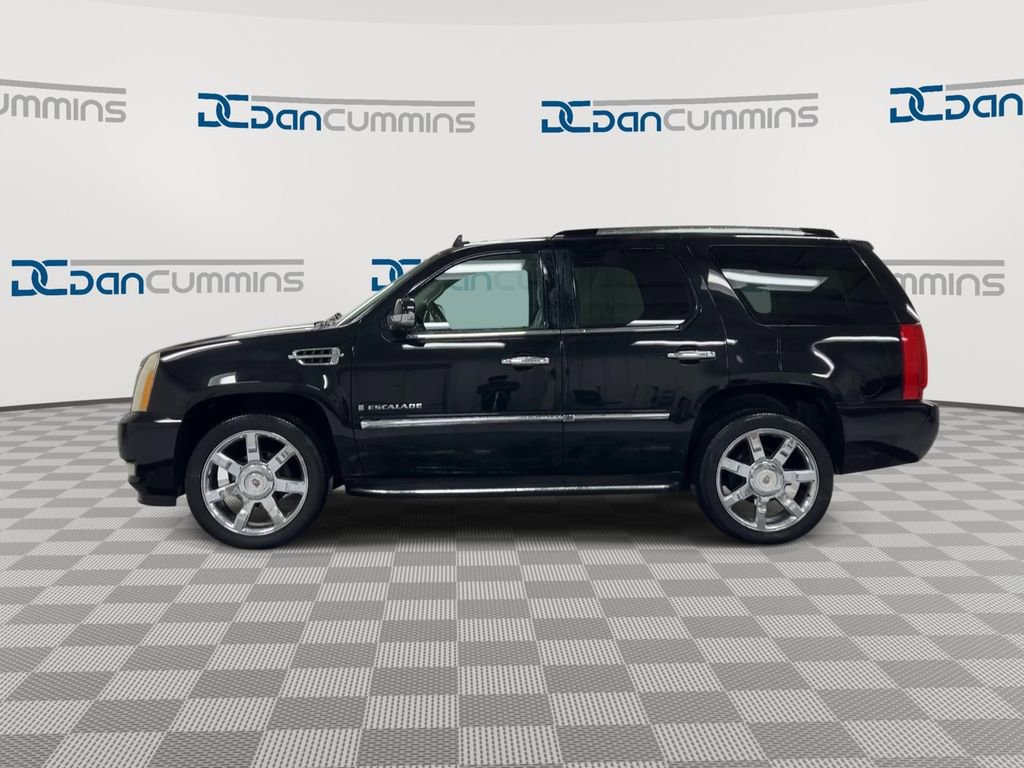 Used 2007 Cadillac Escalade AWD w/ Information Package image 5