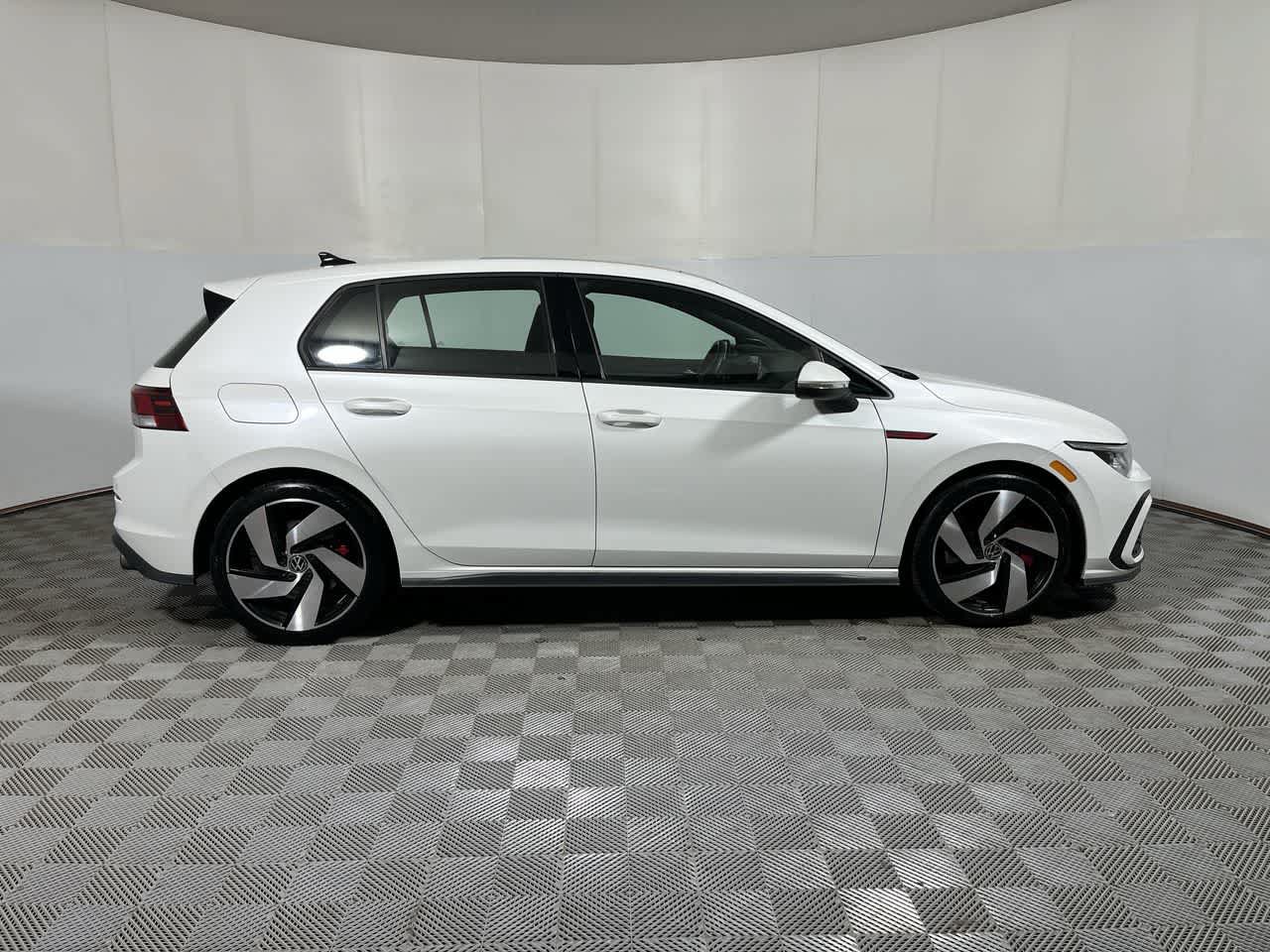 Used 2023 Volkswagen GTI SE FWD image 9