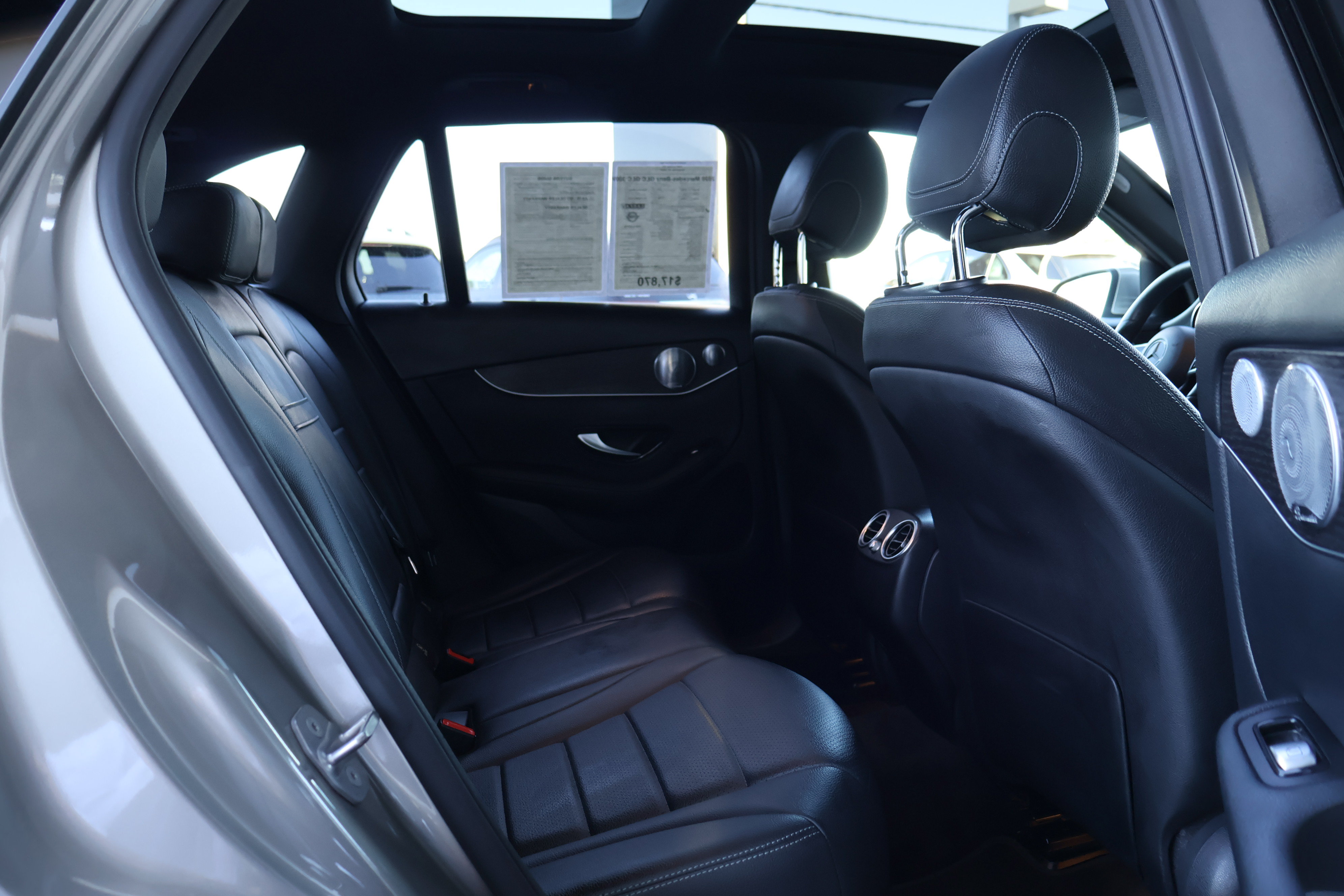 Used 2020 Mercedes-Benz GLC 300 image 27