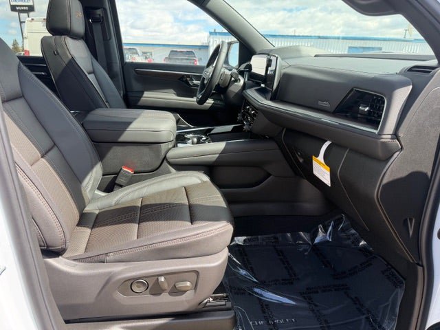 New 2026 Chevrolet Suburban High Country w/ Sun And Tow Package AWD/4WD image 23