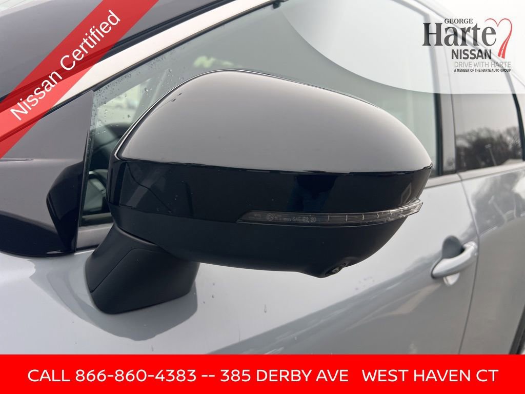 Certified 2023 Nissan Rogue Platinum image 9