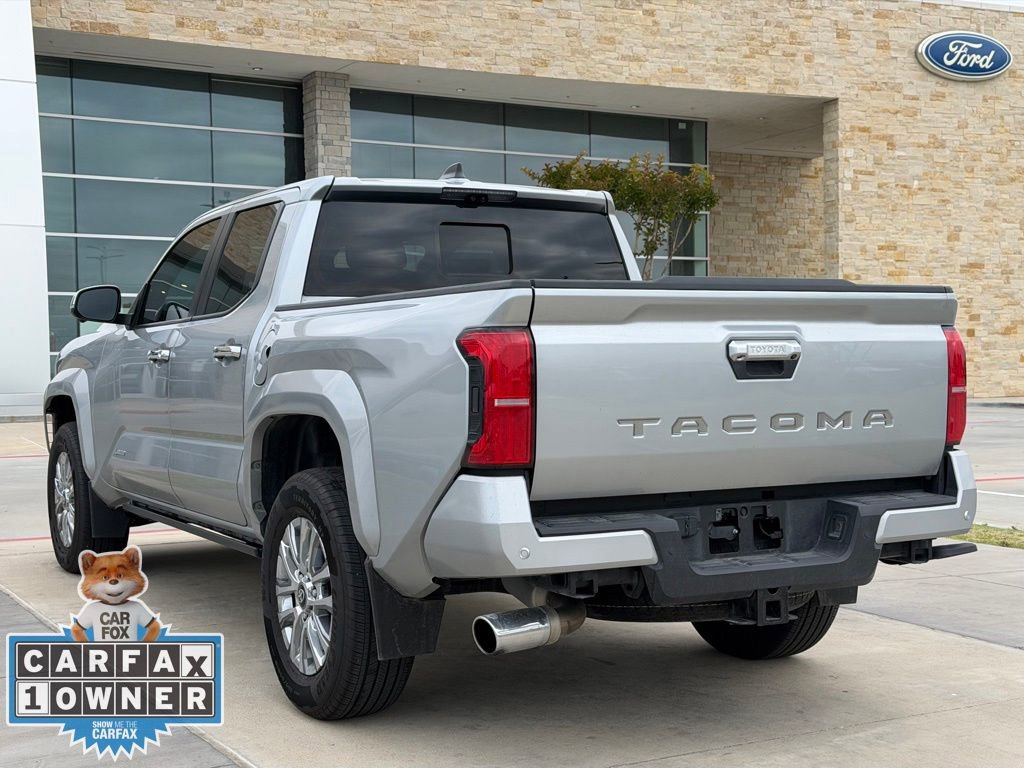 Used 2025 Toyota Tacoma Limited AWD/4WD image 11