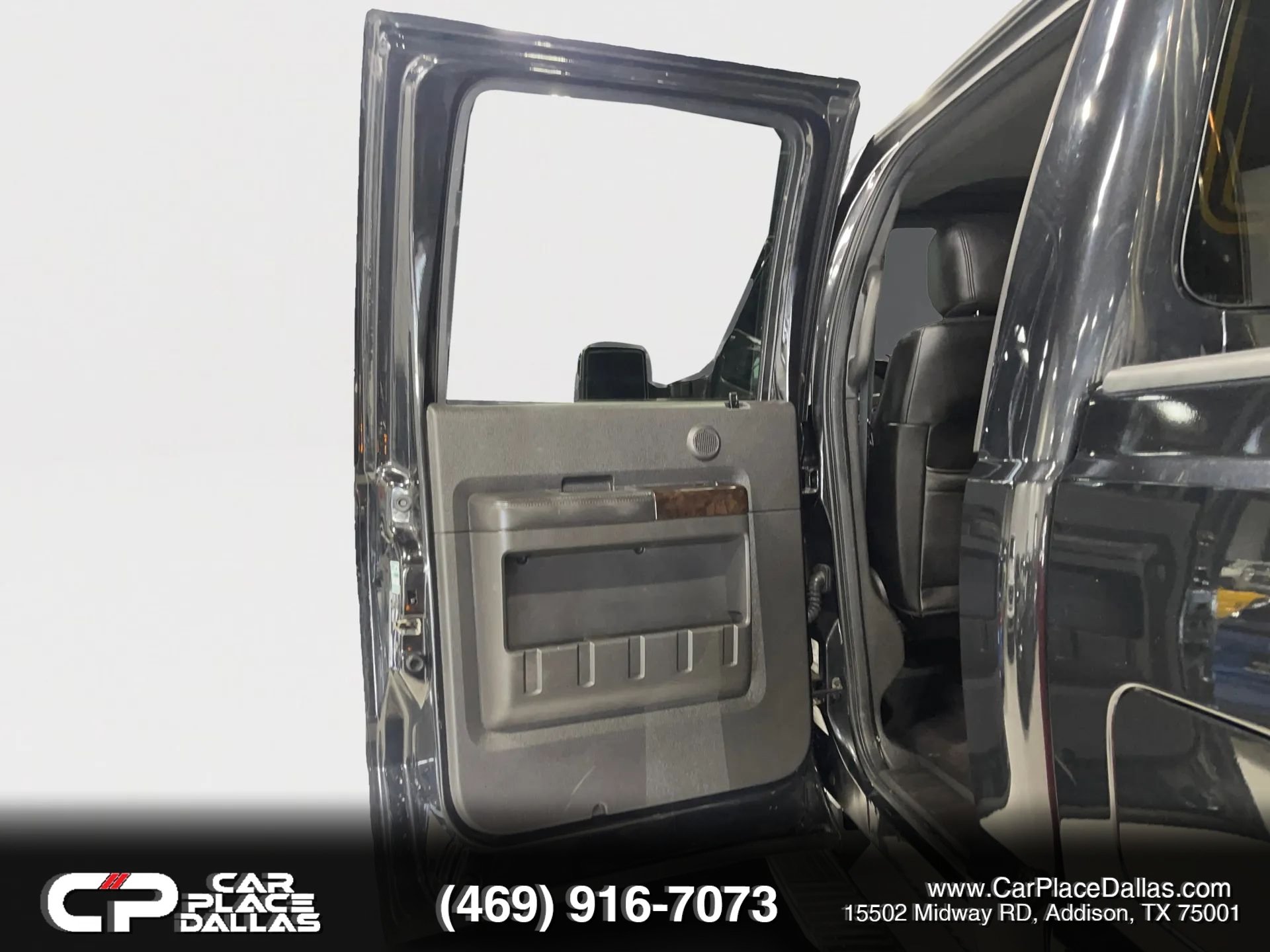 Used 2014 Ford F450 Platinum w/ FX4 Off Road Package AWD/4WD image 15