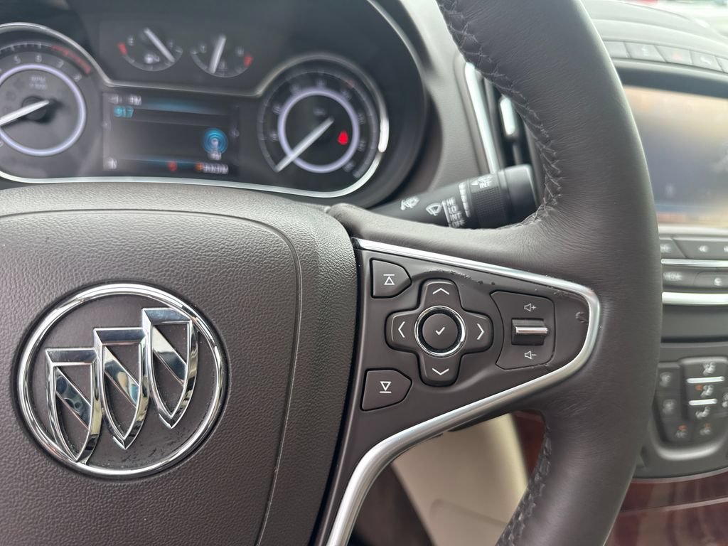 Certified 2015 Buick Regal Premium FWD image 19