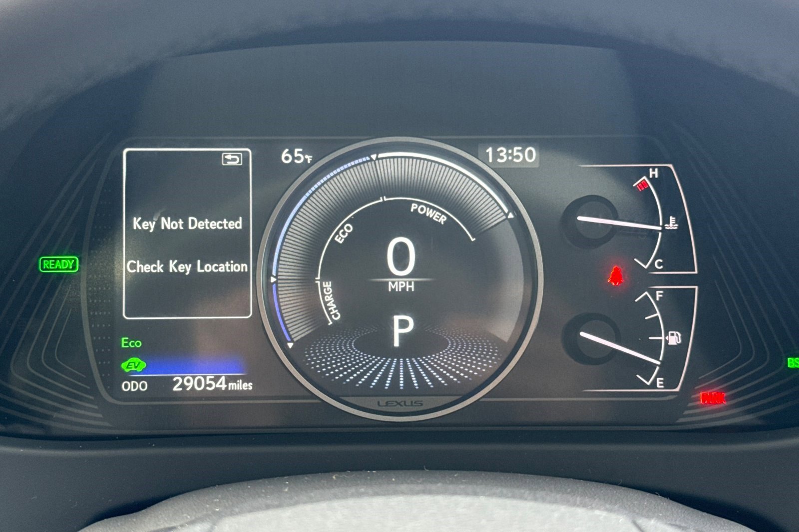 Certified 2024 Lexus UX 250h FWD image 33