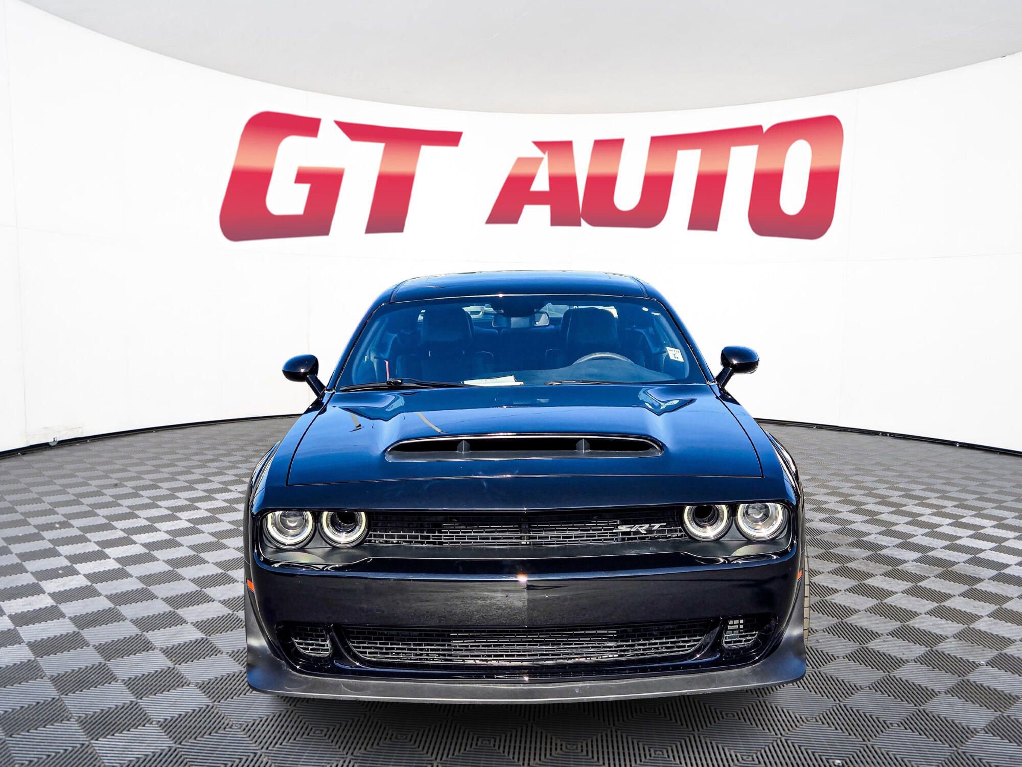 Used 2018 Dodge Challenger SRT Demon image 2
