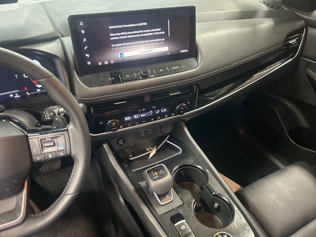 Used 2025 Nissan Rogue SL w/ Tech Package AWD/4WD image 5