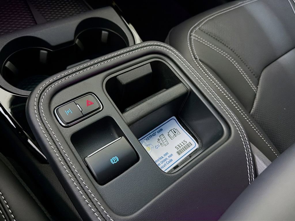 New 2025 Ford Mustang Mach-E Premium image 37