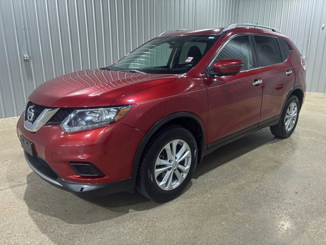 Used 2016 Nissan Rogue SV