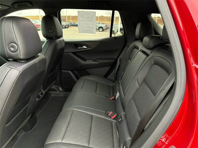 New 2026 Chevrolet Equinox LT w/ Convenience Package II image 17