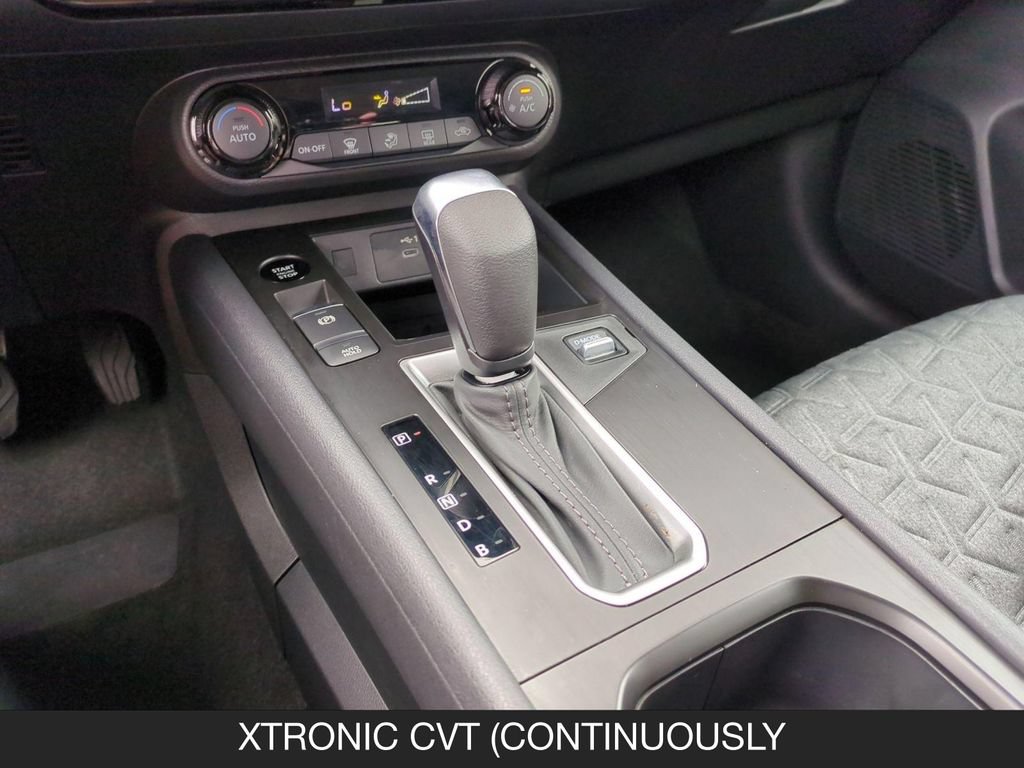 Used 2026 Nissan Kicks SV FWD image 20