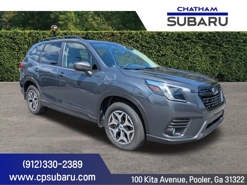 Used 2023 Subaru Forester Premium image 1