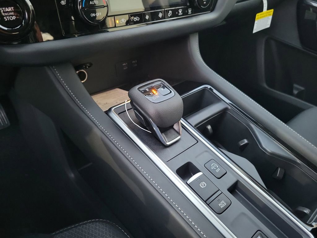 New 2026 Nissan Pathfinder SV image 9