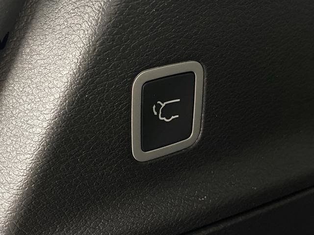 New 2026 Chrysler Pacifica Limited w/ S Appearance Package image 16