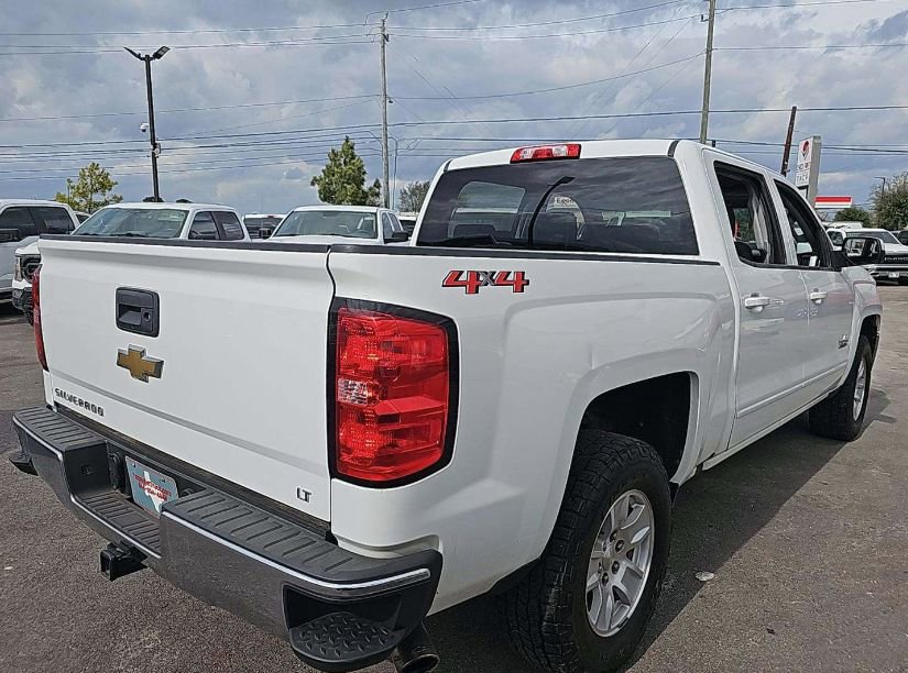 Used 2018 Chevrolet Silverado 1500 LT w/ Texas Edition image 14
