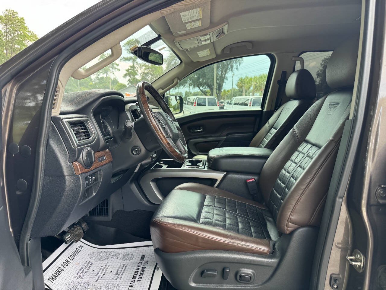 Used 2017 Nissan Titan Platinum Reserve AWD/4WD image 9