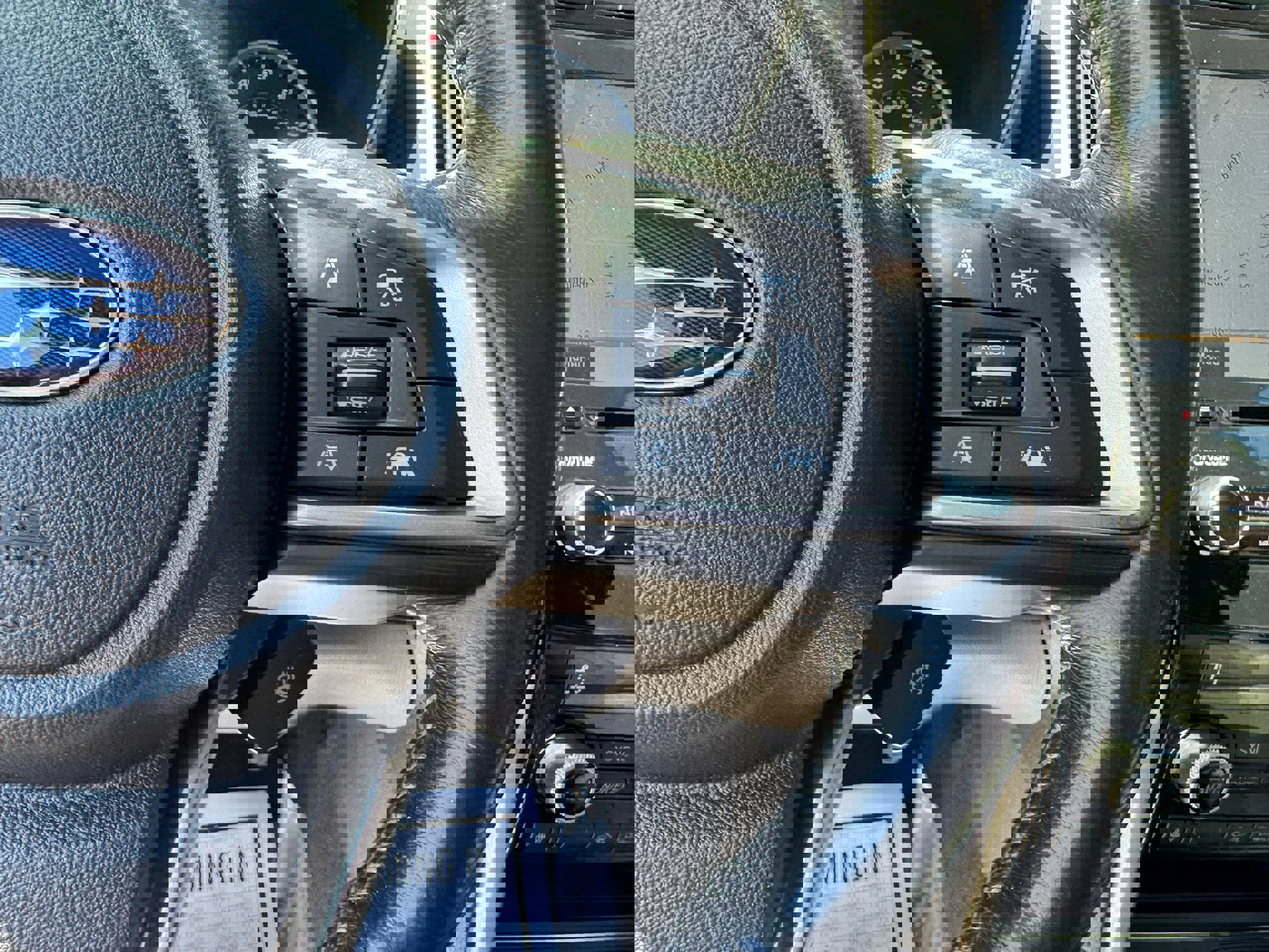 Used 2019 Subaru Ascent Limited image 21