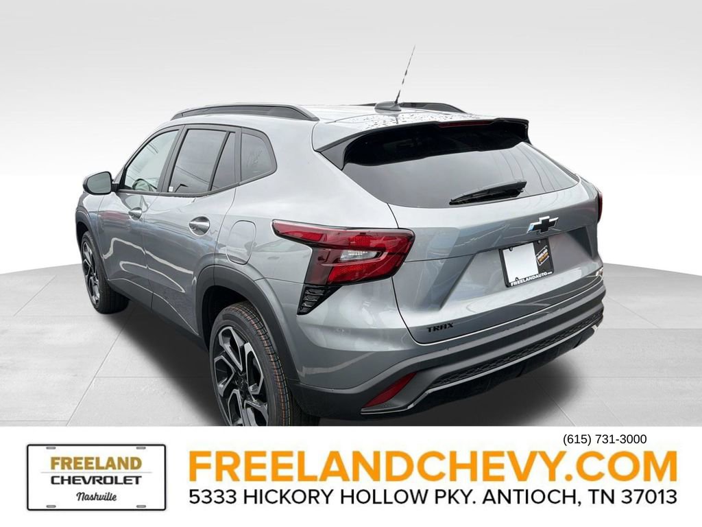 New 2026 Chevrolet Trax RS w/ Sunroof Package image 4