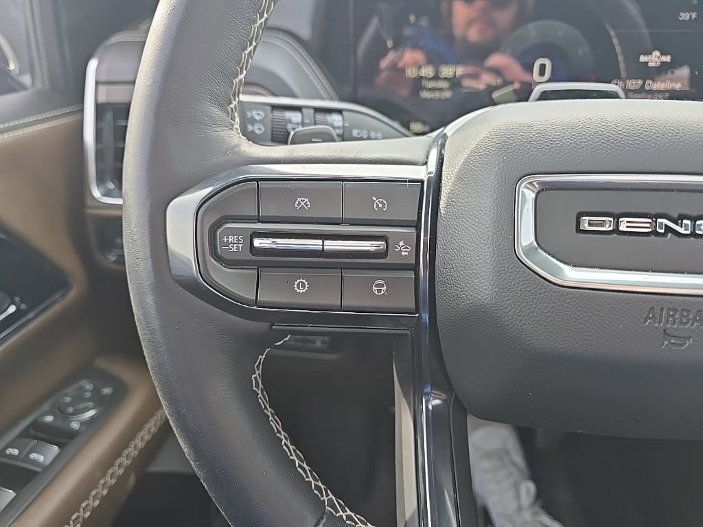 Used 2025 GMC Yukon XL Denali Ultimate image 21