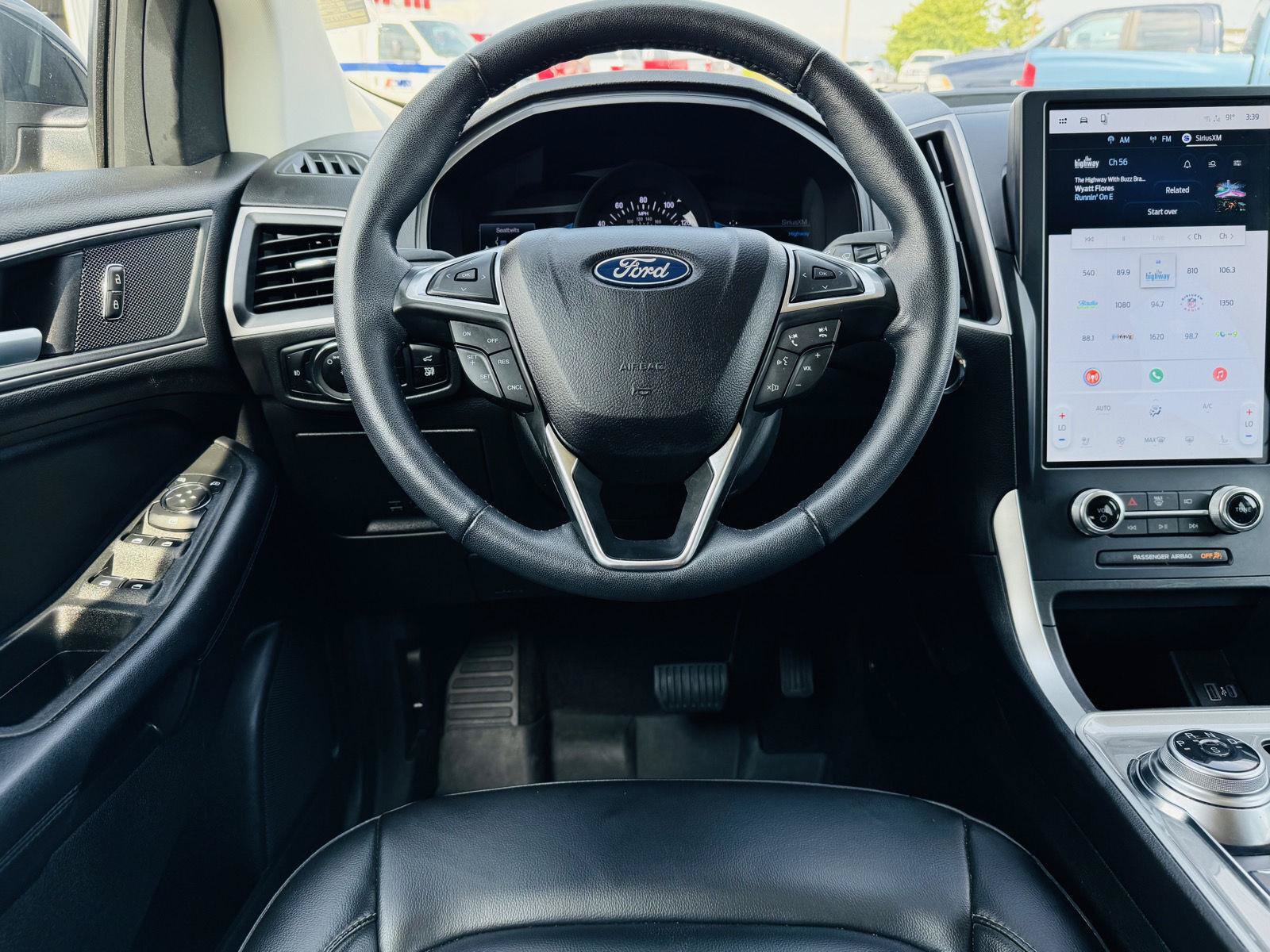 Used 2024 Ford Edge SEL w/ Convenience Package AWD/4WD image 17