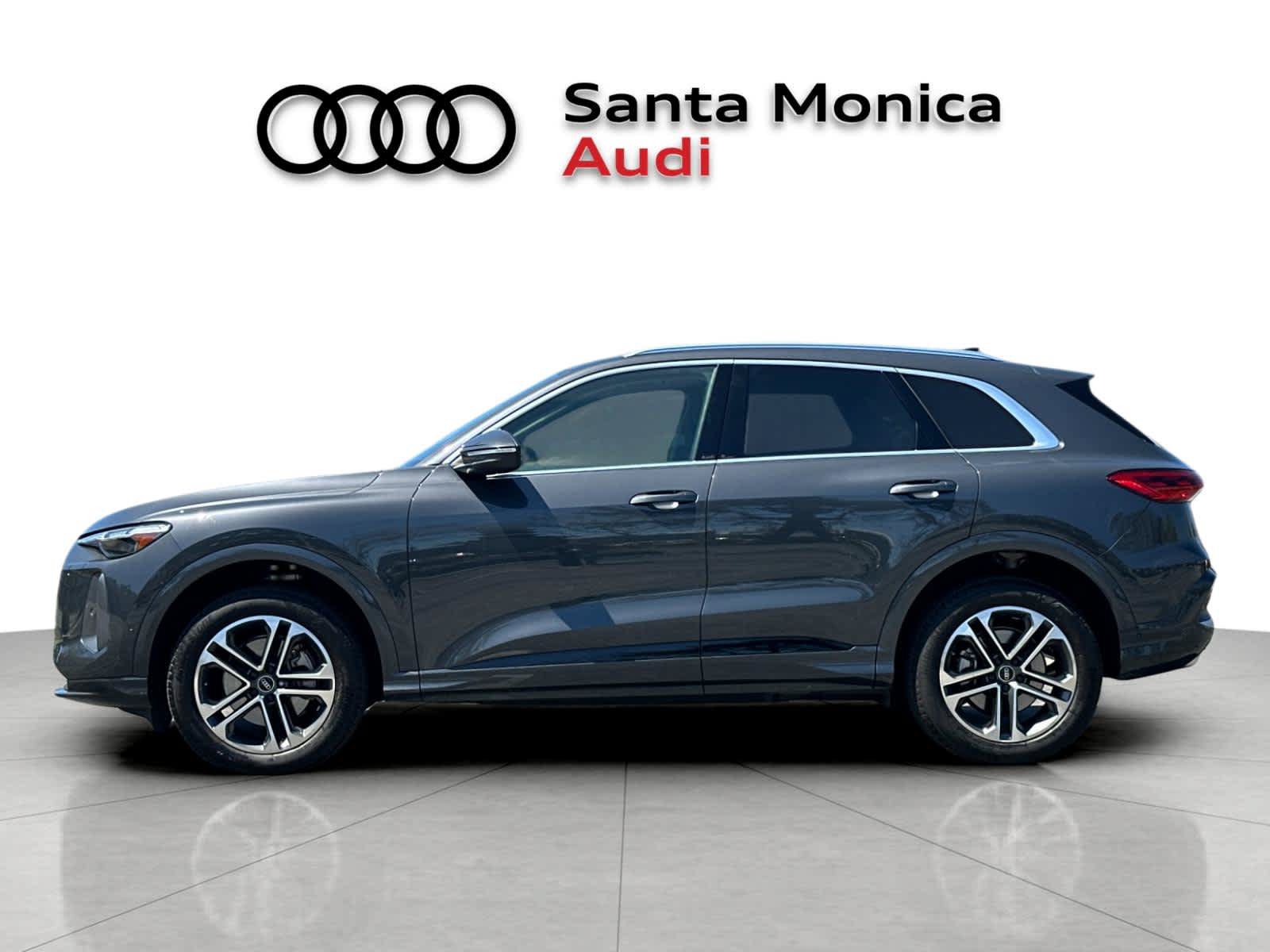 Used 2025 Audi Q5 Premium w/ Premium Plus AWD/4WD image 5