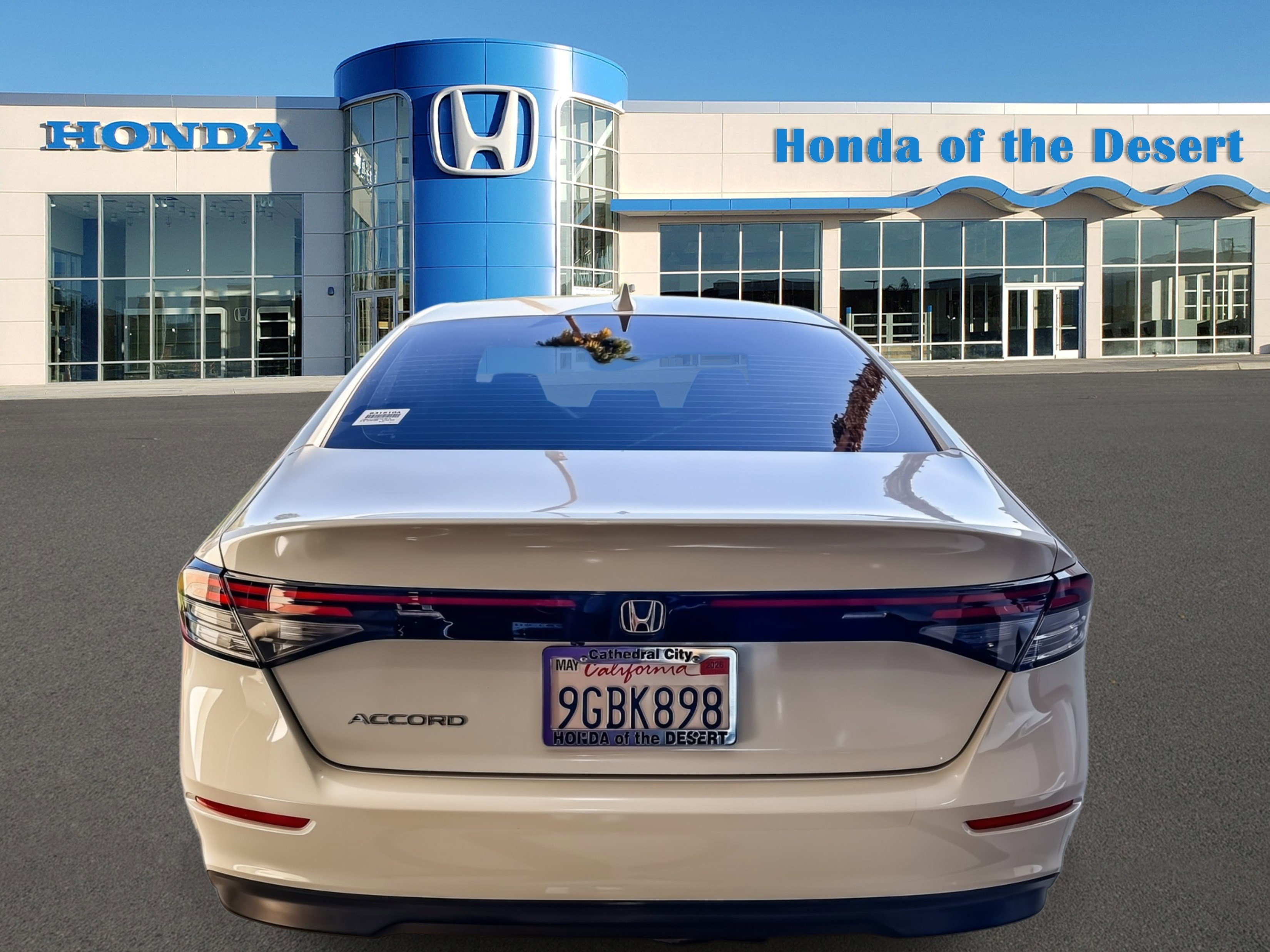 Used 2023 Honda Accord EX image 6