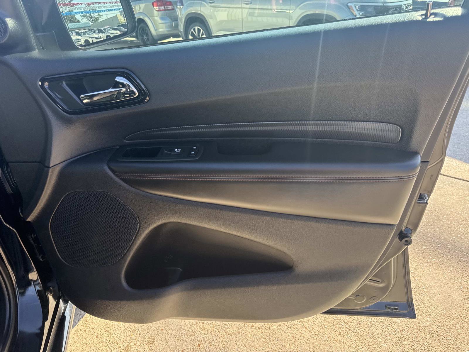 Certified 2023 Dodge Durango R/T w/ Blacktop Package image 12