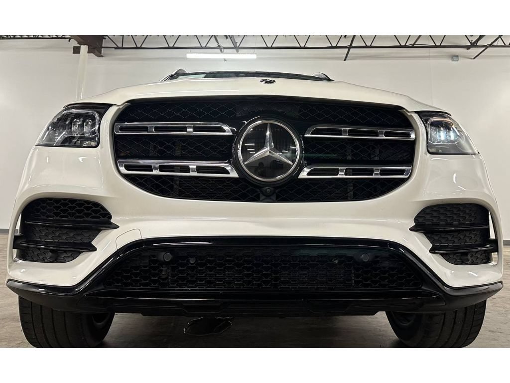 Used 2020 Mercedes-Benz GLS 580 4MATIC image 3